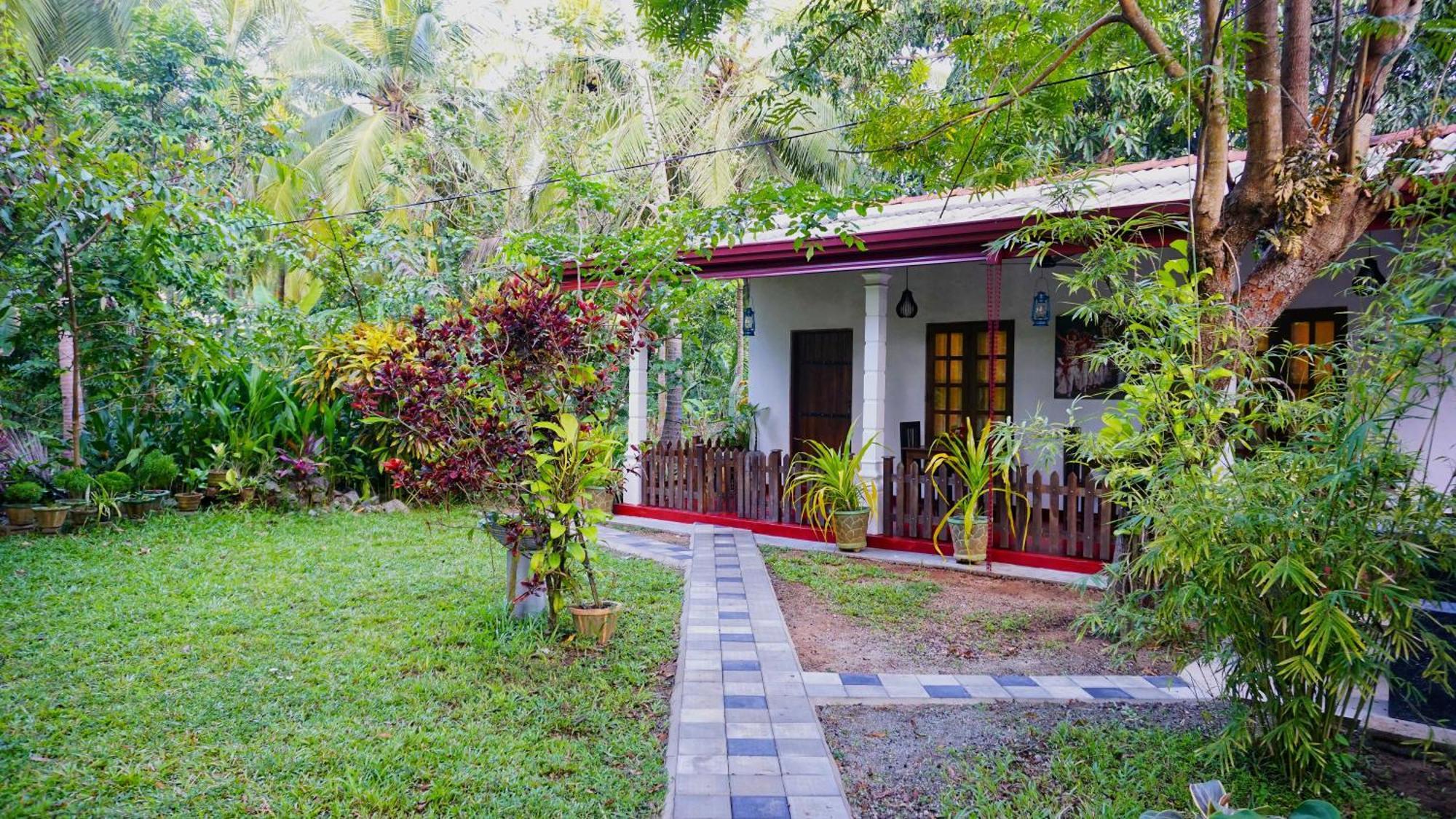 Lake Island Home Stay Dambulla Exteriér fotografie