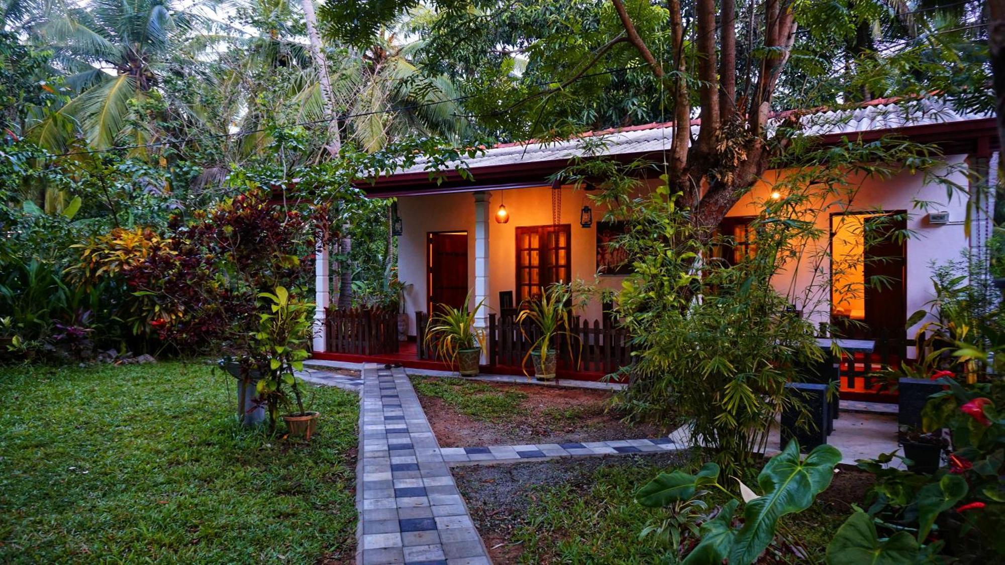 Lake Island Home Stay Dambulla Exteriér fotografie